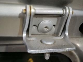 петля крышки багажника Peugeot 1007 1 поколение 2007