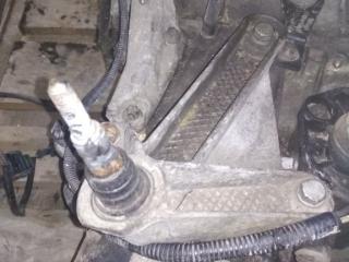 кронштейн КПП Renault Megane 2 поколение 2004, 1.5 л., дизель, МКПП, 8200043084