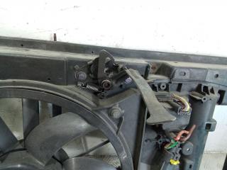 замок капота Peugeot 5008 1 поколение 2010