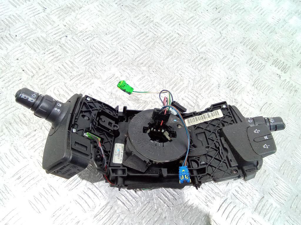 переключатель подрулевой (стрекоза) Renault Scenic 2 поколение 2006, 8200127727 - фото №1