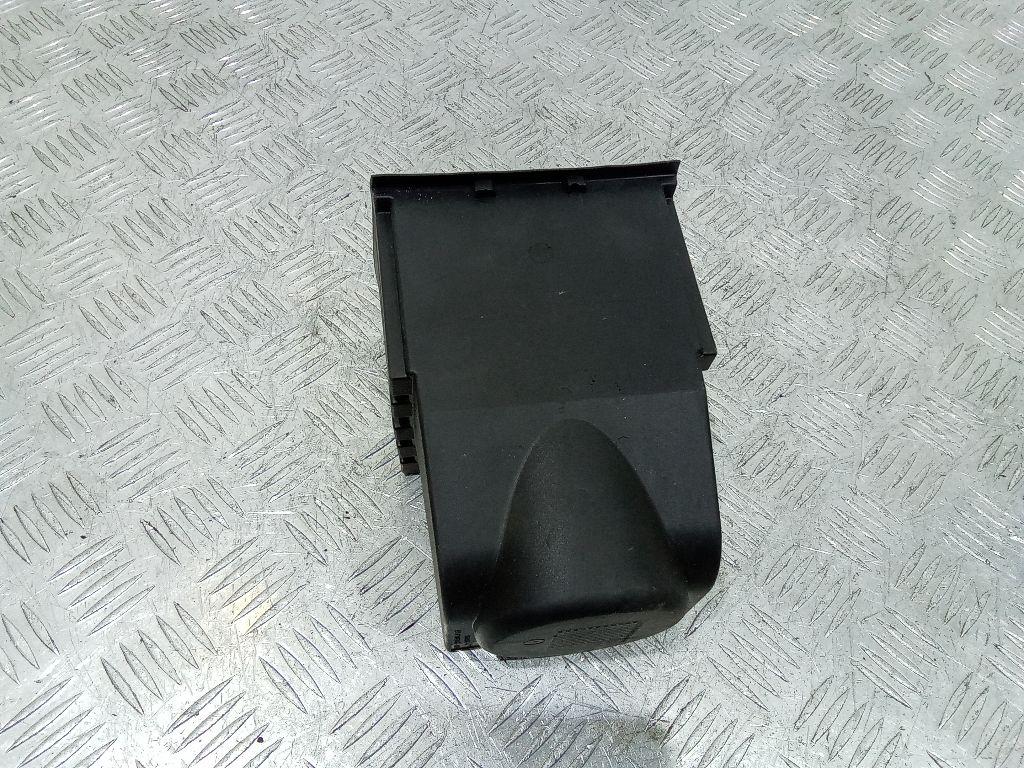 подстаканник Ford C-Max 2 поколение 2010, AM51-R043B63BAW - фото №1