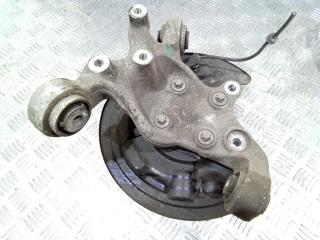 кулак задний правый Mercedes-Benz A-Класс W176 2013, 2460406
