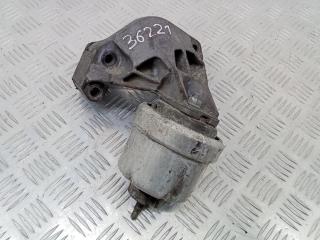 подушка крепления двигателя Opel Zafira 1 поколение (A) 1999, 1.6 л., бензин, МКПП, 90497255