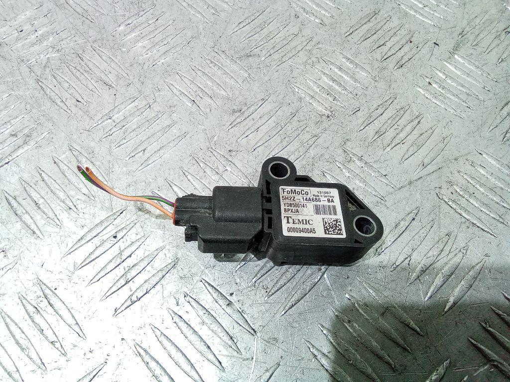датчик удара Land Rover Range Rover Sport 1 поколение 2007, 5H2Z-14A686-BA - фото №1