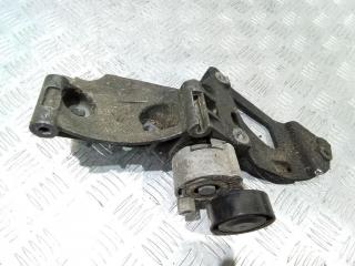 кронштейн генератора Renault Megane 2 поколение 2004, 1.5 л., дизель, МКПП, 8200072727