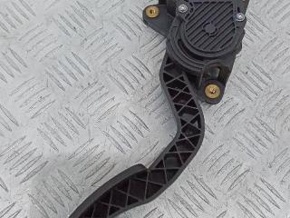 педаль Renault Laguna 3 поколение 2011, 180050001R