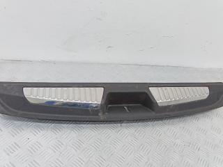 накладка внутренняя на заднюю панель кузова Renault Laguna 3 поколение 2007, 849200006R
