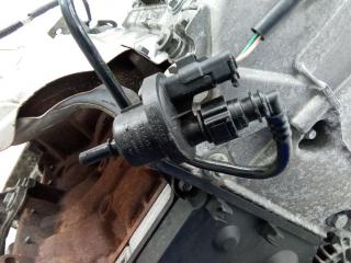 клапан вентиляции топливного бака Renault Modus 1 поколение 2005, 1.6 л., бензин, МКПП, 8200024427