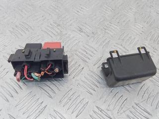 блок реле Renault Megane 3 поколение 2011, 8200222930
