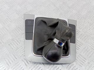 чехол рычага КПП Volkswagen Passat B6 2005, 3C0864263