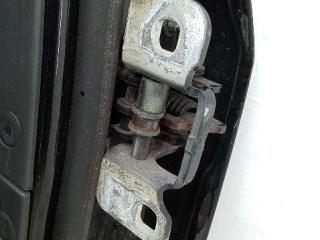 петля двери Chrysler 300C 1 поколение 2008