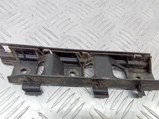 Крепление бампера переднего Volkswagen Passat B6 2005, седан, 3C0807184