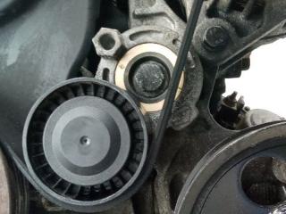 кронштейн генератора Renault Clio 3 поколение 2006, 1.5 л., дизель, МКПП, 8200473400
