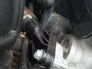 фланец (тройник) системы охлаждения Renault Clio 3 поколение 2005, 1.5 л., дизель, МКПП, 8200337841
