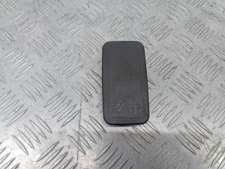 пластик Audi A4 B7 2009, 4F0887301