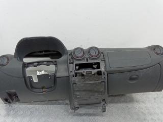 панель передняя салона (торпедо) Renault Duster 1 поколение 2010, 8200738433