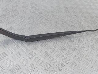 щеткодержатель (поводок стеклоочистителя, дворник) Renault Scenic 2 поколение 2004, 1.9 л., дизель, 8200113230