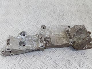 кронштейн генератора Audi A3 8P 2005, 1.8 л., бензин, МКПП, 06A903143