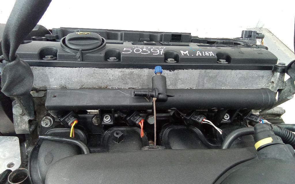 топливная рампа Peugeot 206 1 поколение 2002, 2.0 л., бензин, МКПП, 9628084680 - фото №1