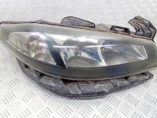 фара правая Renault Laguna 2 поколение [рестайлинг] 2006, 8200481197