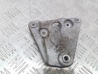 кронштейн компрессора кондиционера Toyota Aygo 1 поколение AB10 [рестайлинг] 2012, 1.0 л., бензин, 88431-0H010