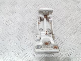 петля двери Mercedes-Benz Sprinter 1 поколение (W901-905) [рестайлинг] 2006, A9067400037