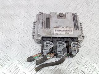 блок управления двигателем Renault Laguna 2 поколение 2005, 1.9 л., дизель, МКПП, 8200527713