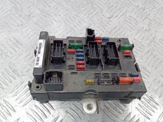 блок предохранителей Peugeot 307 1 поколение 2003, 9650664080