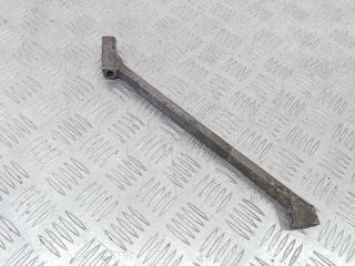 кронштейн генератора Renault Megane 2 поколение 2005, 1.6 л., бензин, МКПП, 8200122051