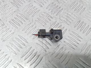 датчик удара Mercedes-Benz A-Класс W176 2013, A1668210151
