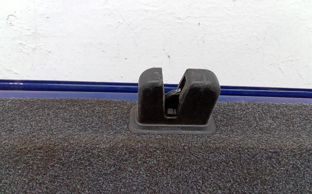 замок багажника Volkswagen Passat B6 2007 - фото №1