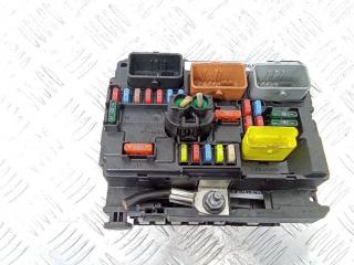 блок предохранителей Citroen C3 2 поколение 2010, 9667199780