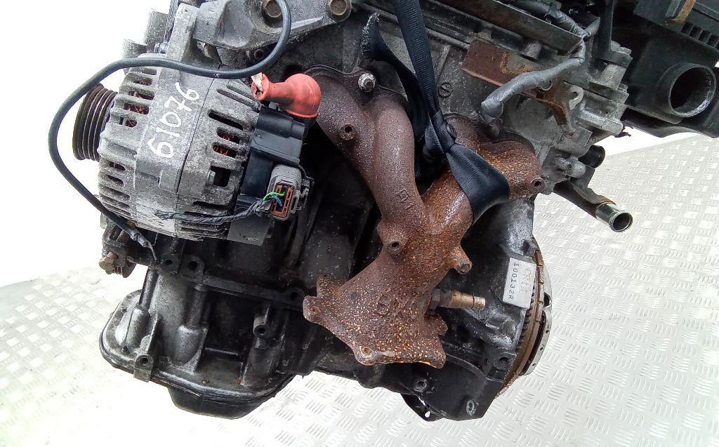 коллектор выпускной Nissan Note E11 2006, 1.4 л., бензин, МКПП, BX0 - фото №1