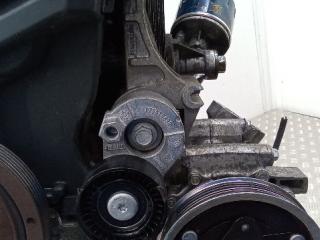 кронштейн генератора Renault Megane 3 поколение 2011, 1.5 л., дизель, МКПП, 8200669494