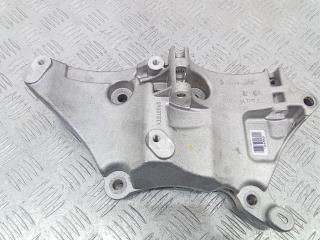 кронштейн генератора Renault Duster 2 поколение 2022, 2.0 л., бензин, МКПП, 117104555R