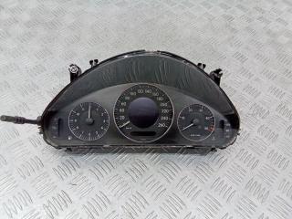 щиток приборов (приборная панель) Mercedes-Benz E-Класс W211/S211 2004, A2115403447