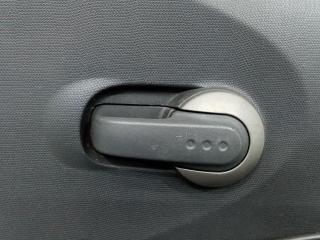ручка внутренняя передняя правая Nissan Micra 3 поколение (K12) 2004