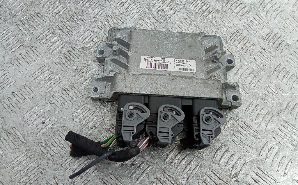 блок управления двигателем Renault Clio 3 поколение 2009, 1.2 л., бензин, МКПП, 8200851165 - фото №1