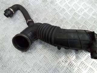 патрубок воздушного фильтра BMW 1 серия F20/F21 2013, 1.6 л., дизель, МКПП, 58650910