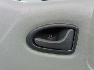 ручка внутренняя передняя правая Nissan Primastar 1 поколение 2004