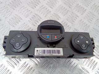 блок управления печки / климат-контроля Renault Megane 2 поколение 2005, 8200501456