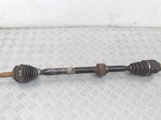 полуось передняя правая (приводной вал, ШРУС) Toyota Auris 1 поколение 2009, 1.4 л., дизель