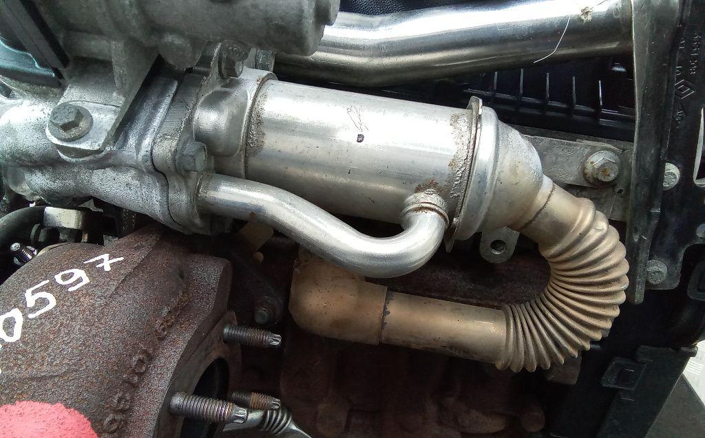 охладитель EGR / Радиатор EGR Renault Megane 3 поколение 2010, 1.5 л., дизель, МКПП, 147352070R - фото №1