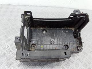 полка аккумулятора Renault Laguna 3 поколение 2010, 244460009R