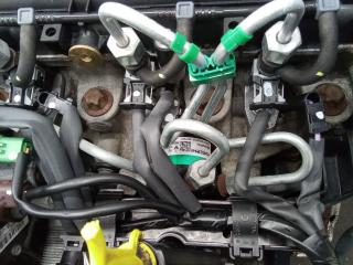 топливная рампа Renault Clio 3 поколение 2007, 1.5 л., дизель, МКПП, 8200379933