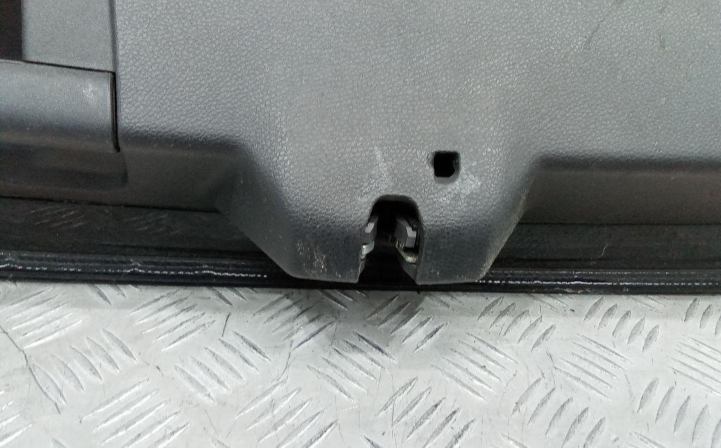 замок багажника Mercedes-Benz A-Класс W176 2013, 2.0 л., бензин - фото №1