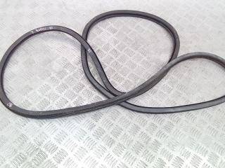 уплотнитель двери Porsche Cayenne 955 2007