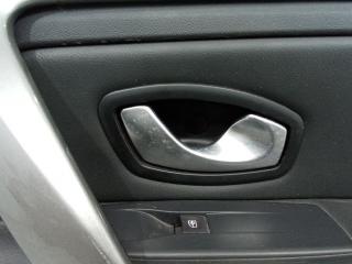 ручка внутренняя передняя правая Renault Laguna 3 поколение 2010