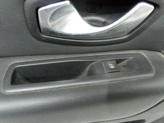 кнопка стеклоподъемника двери Renault Laguna 3 поколение 2010, универсал