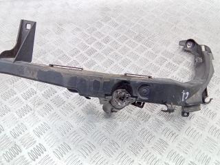 крепление фары левой BMW 3 серия E90/E91/E92/E93 2007, 51647116707